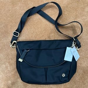 NWT Lululemon•festival bag pigment wind Barry rumble